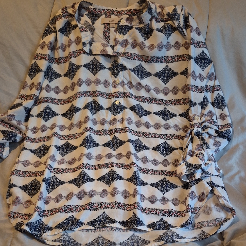 LOFT White Geometric Print Button-Front Blouse
